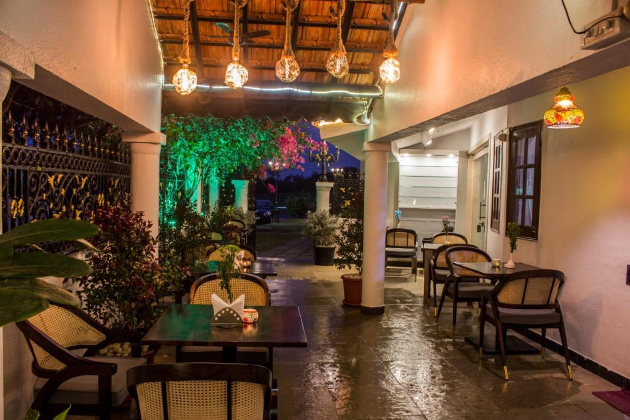 Shikara Beach Resort Cavelossim Ngoại thất bức ảnh