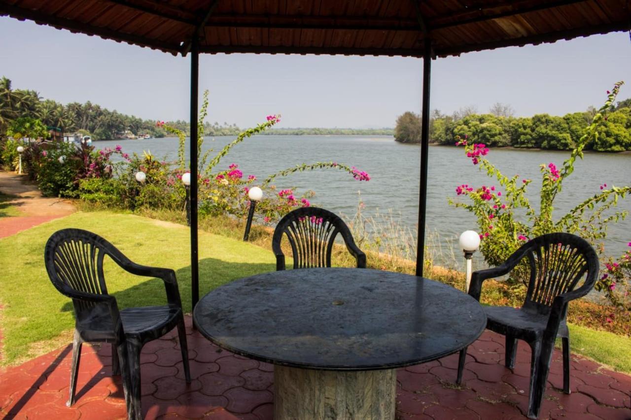 Shikara Beach Resort Cavelossim Ngoại thất bức ảnh