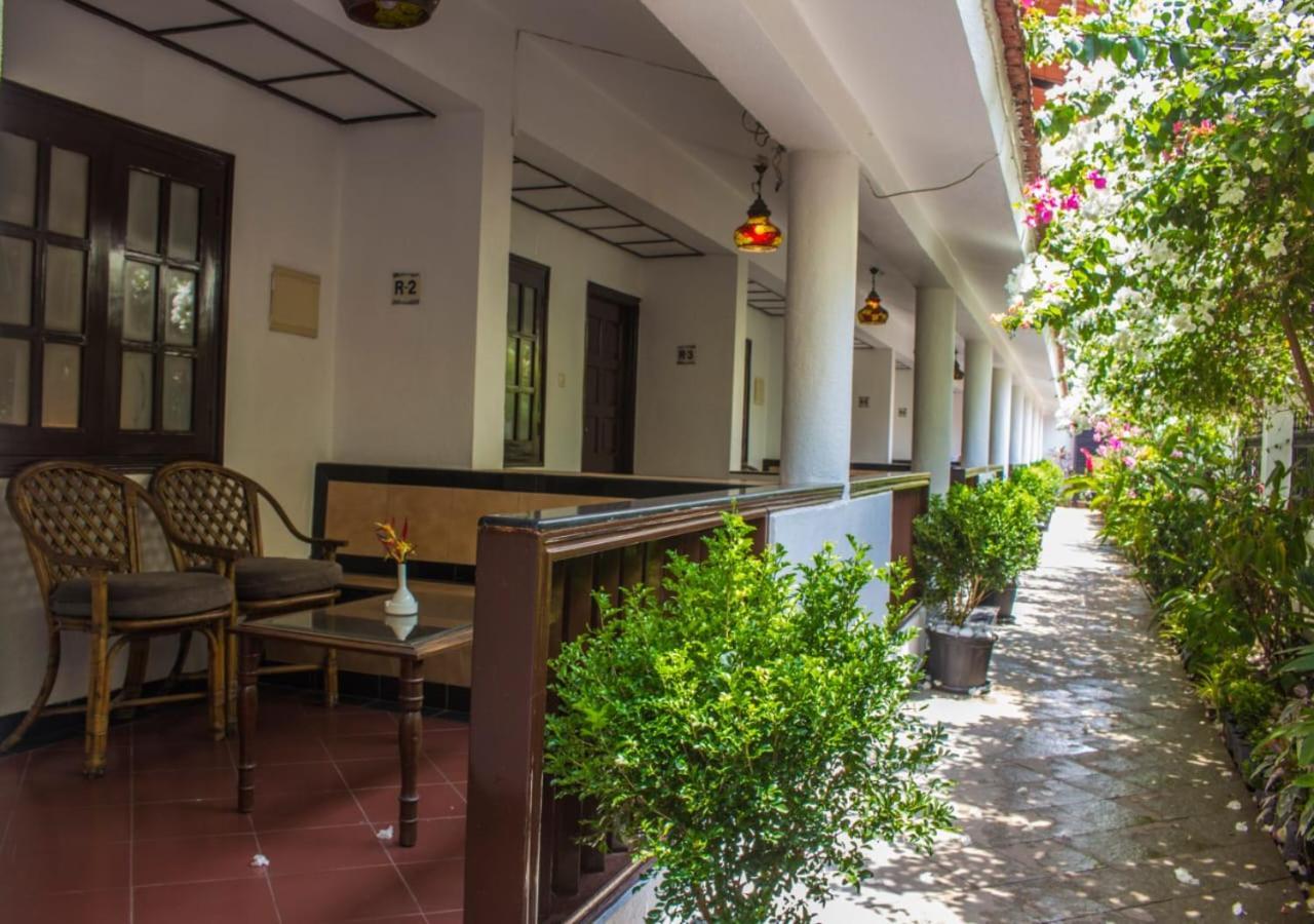 Shikara Beach Resort Cavelossim Ngoại thất bức ảnh