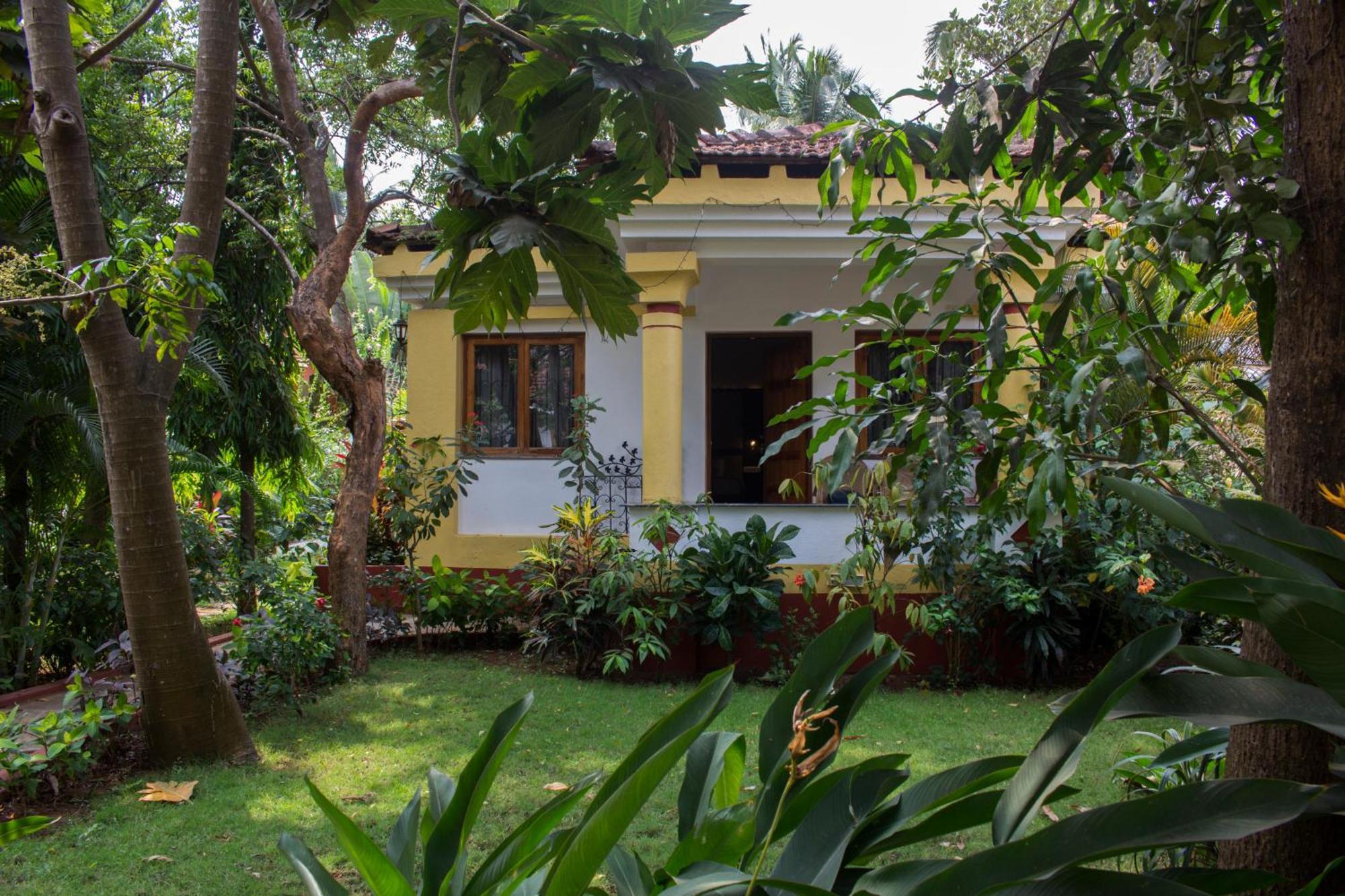 Shikara Beach Resort Cavelossim Ngoại thất bức ảnh