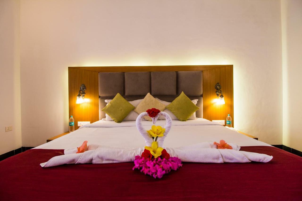 Shikara Beach Resort Cavelossim Ngoại thất bức ảnh