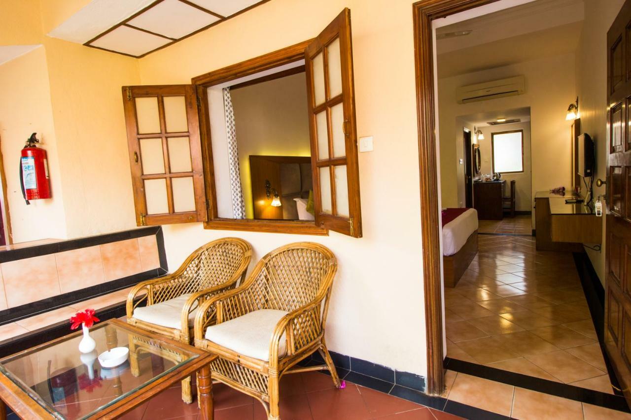 Shikara Beach Resort Cavelossim Ngoại thất bức ảnh