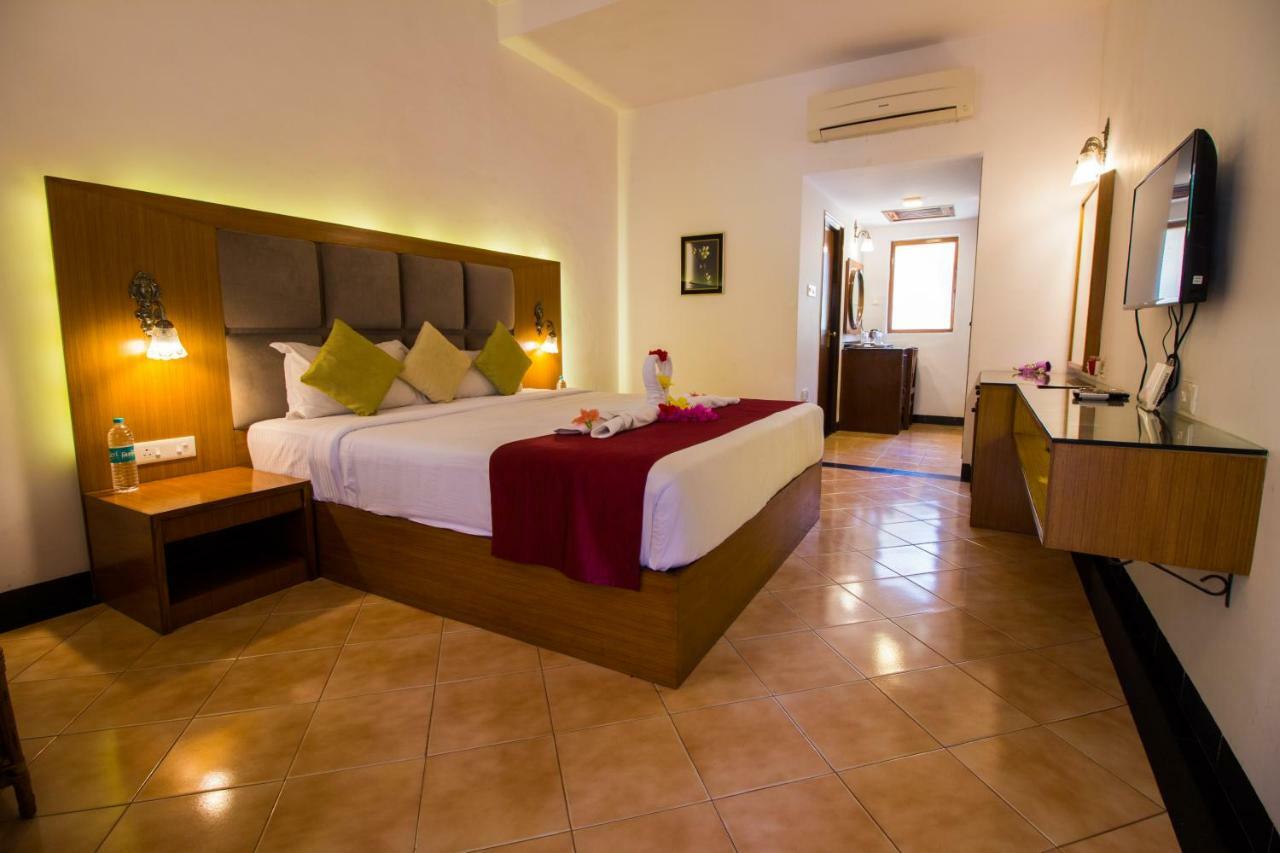 Shikara Beach Resort Cavelossim Ngoại thất bức ảnh